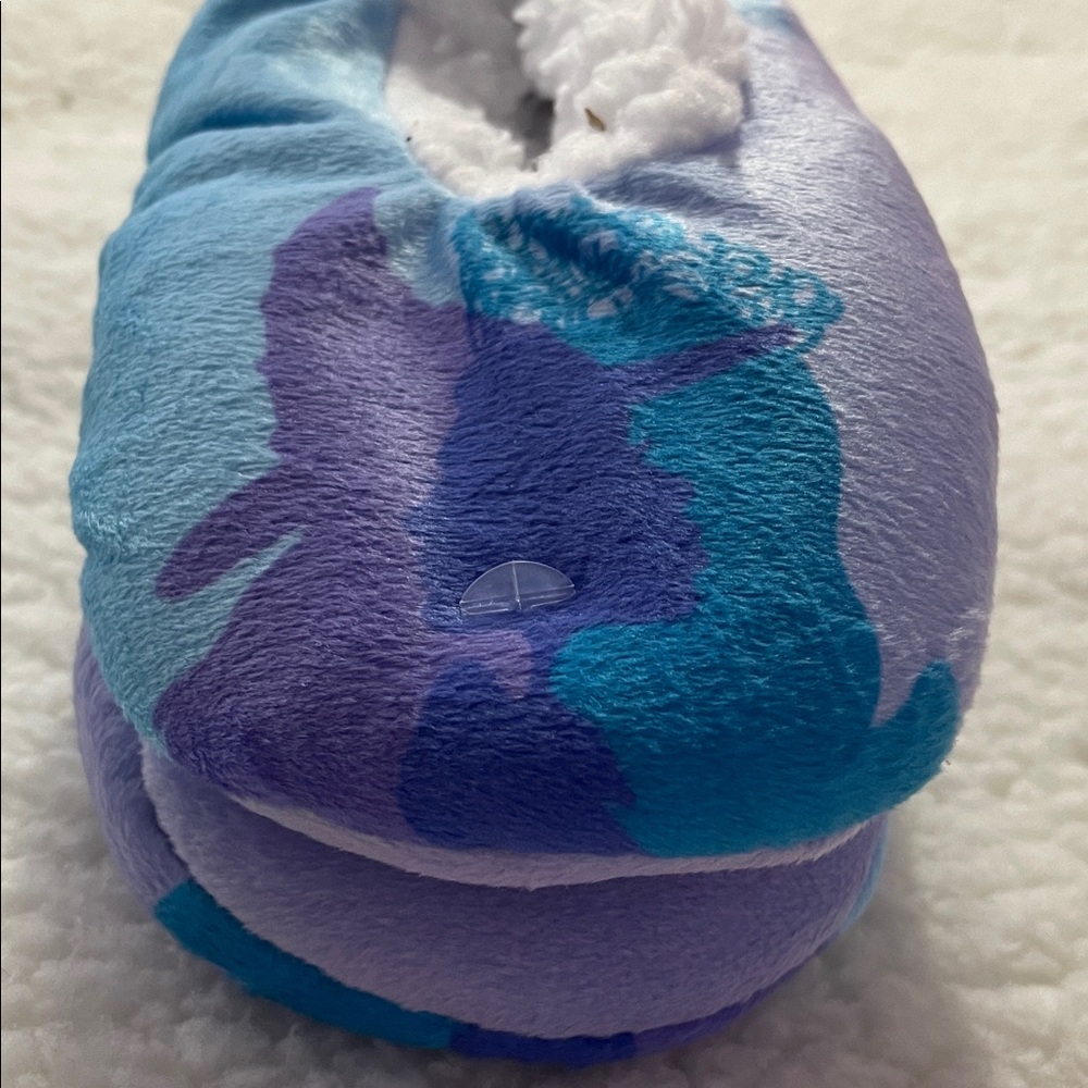 NWT Wicked Kids Slipper Socks in Blue and Purple Size Sm/Med (shoe 8-11)
